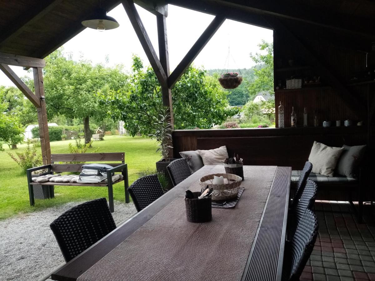 Mija Apartman S Vinnym Sklipkem, Zahradou A Grilem Kájov Zewnętrze zdjęcie