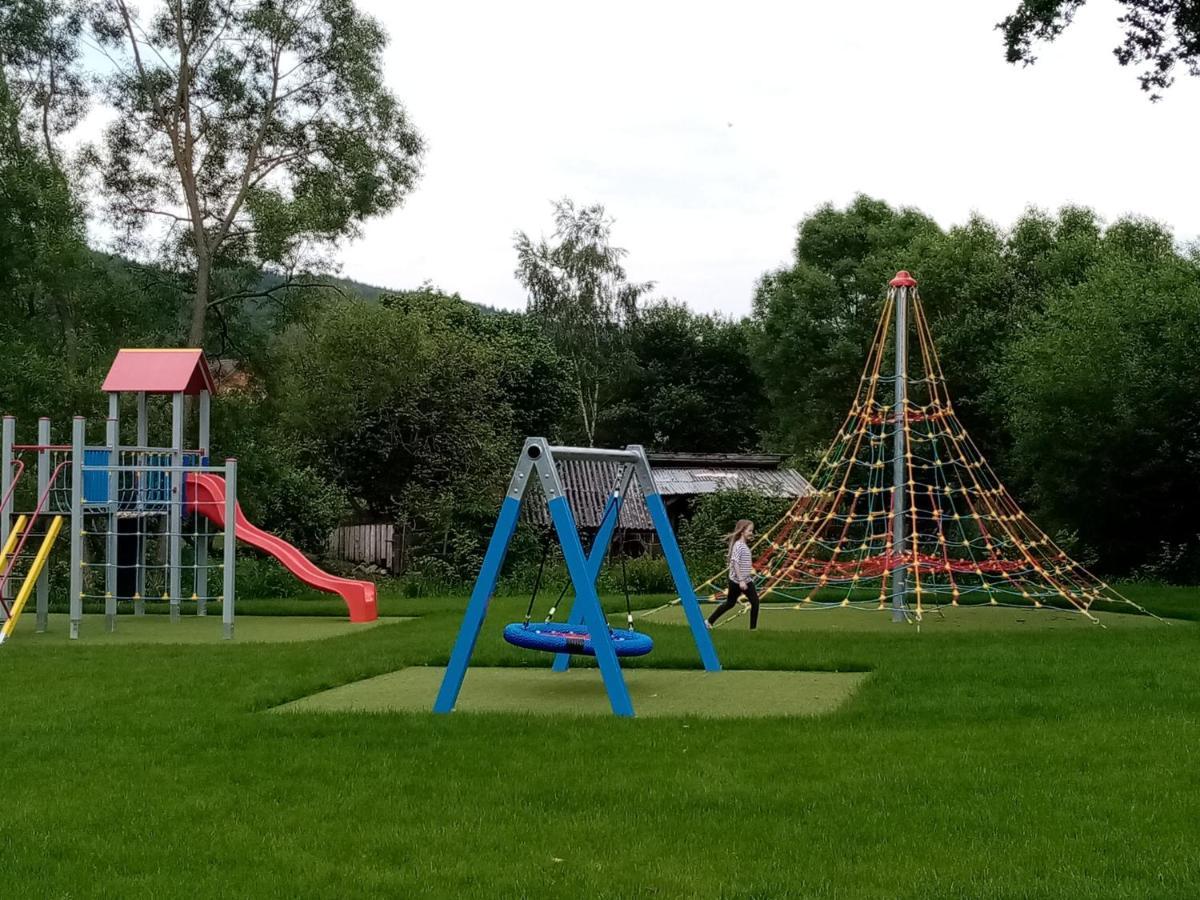 Mija Apartman S Vinnym Sklipkem, Zahradou A Grilem Kájov Zewnętrze zdjęcie