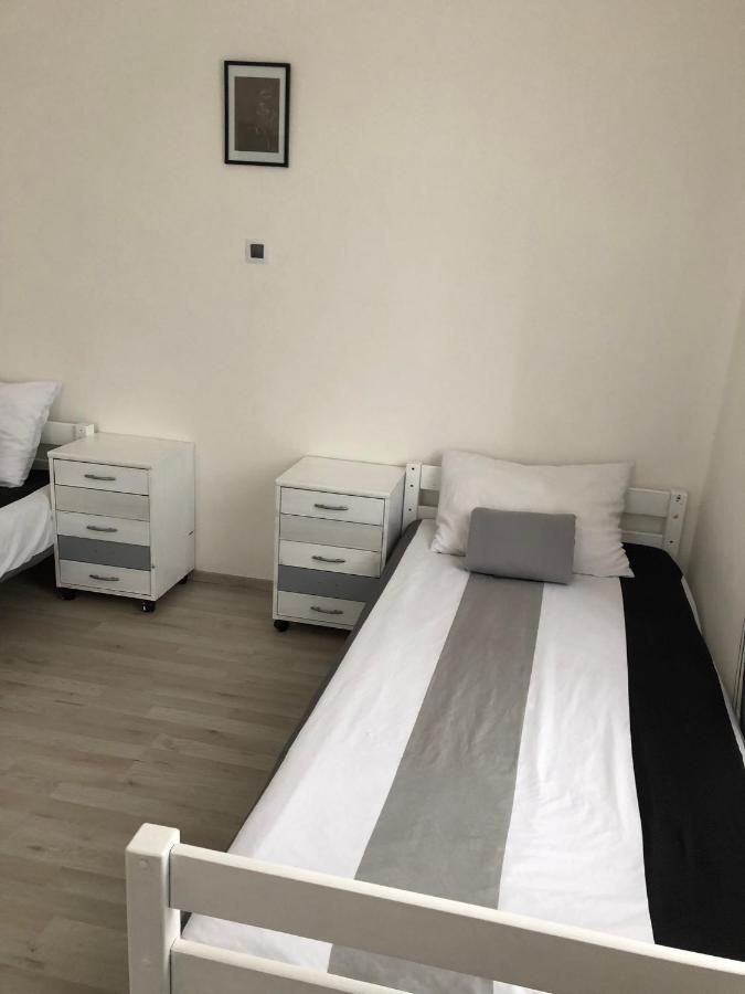 Mija Apartman S Vinnym Sklipkem, Zahradou A Grilem Kájov Zewnętrze zdjęcie