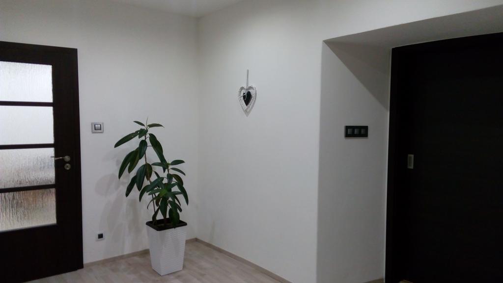 Mija Apartman S Vinnym Sklipkem, Zahradou A Grilem Kájov Zewnętrze zdjęcie